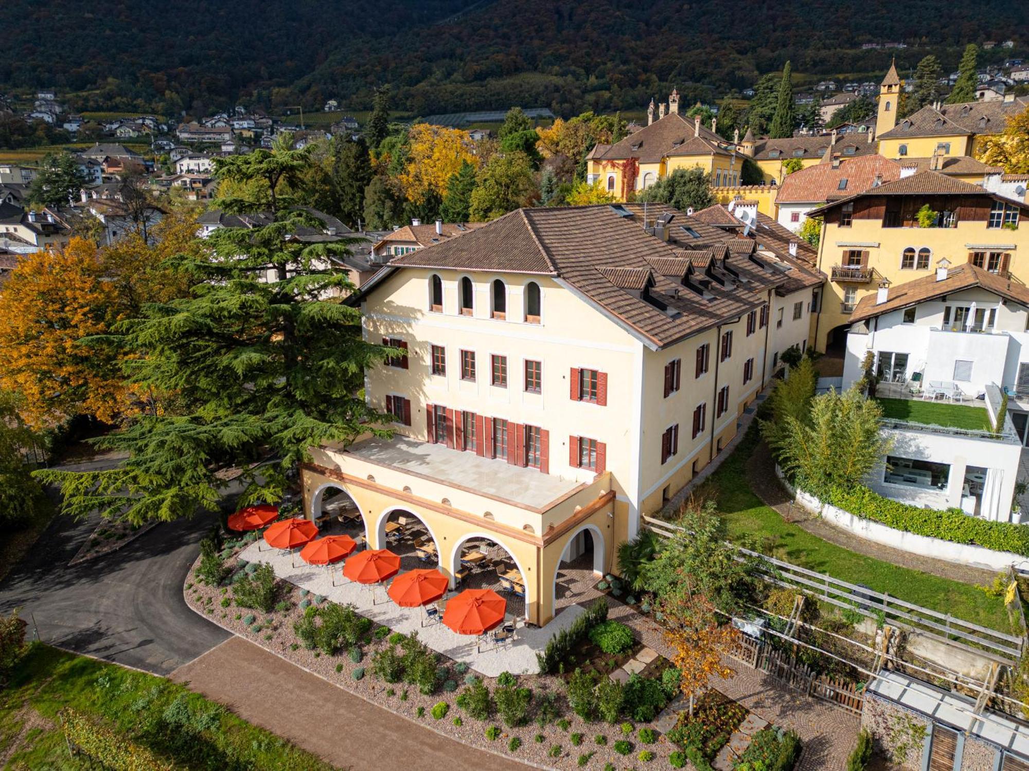 Castel Sallegg Suites Adults Only Caldaro sulla Strada del Vino Exterior foto
