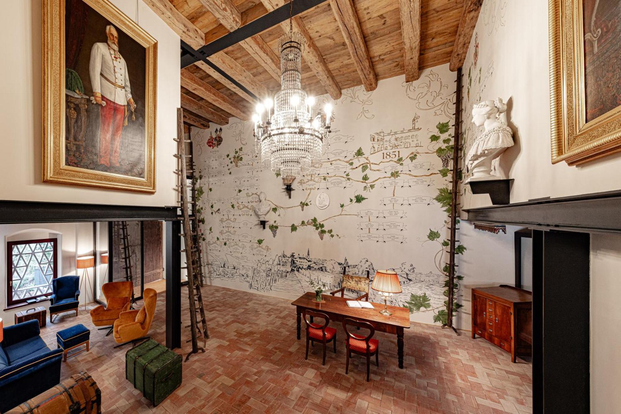 Castel Sallegg Suites Adults Only Caldaro sulla Strada del Vino Exterior foto
