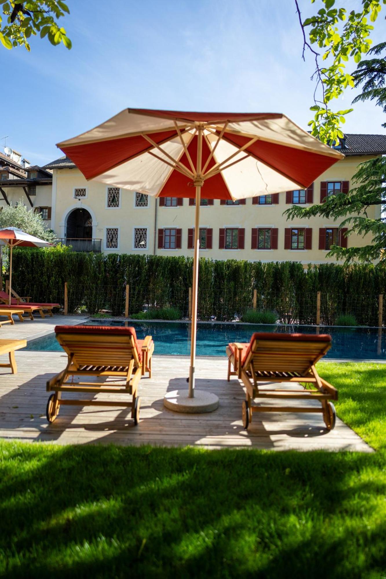 Castel Sallegg Suites Adults Only Caldaro sulla Strada del Vino Exterior foto