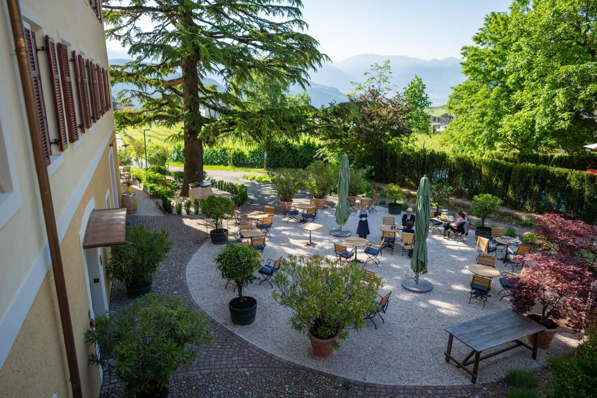 Castel Sallegg Suites Adults Only Caldaro sulla Strada del Vino Exterior foto